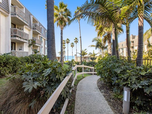 San Diego Beach Communities North Home 1028512