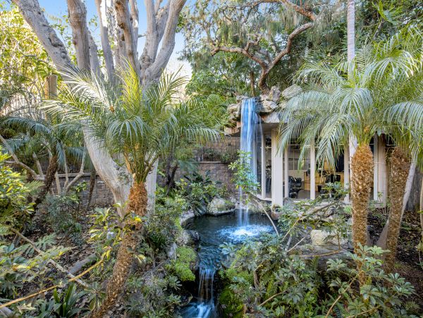 San Diego Beach Communities North Home 1028512