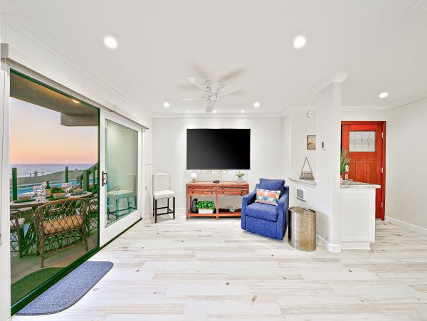 San Diego Beach Communities North Home 1028513