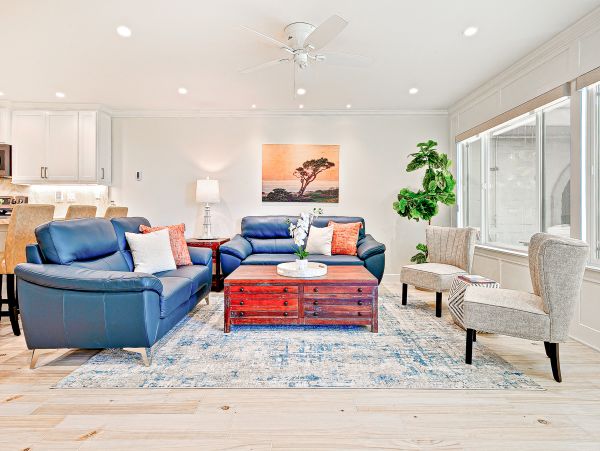 San Diego Beach Communities North Home 1028513