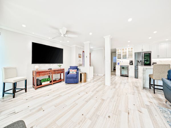 San Diego Beach Communities North Home 1028513