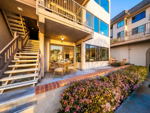 San Diego Beach Communities North Home 1028513