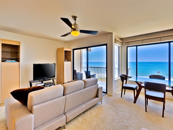 San Diego Beach Communities North Home 1028514