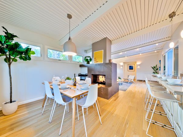San Diego Beach Communities North Home 1028515