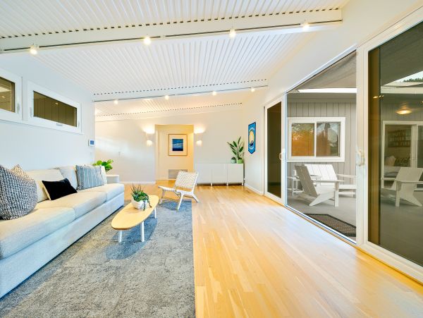 San Diego Beach Communities North Home 1028515