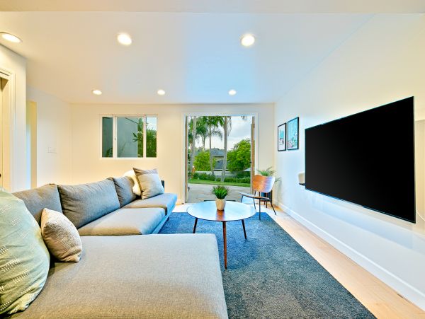 San Diego Beach Communities North Home 1028515