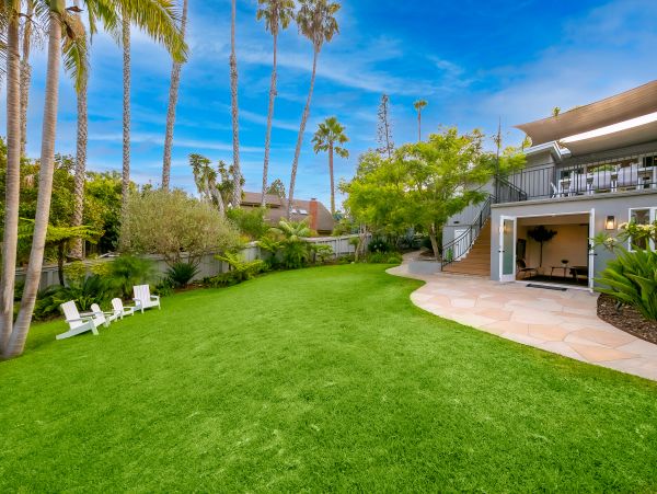 San Diego Beach Communities North Home 1028515