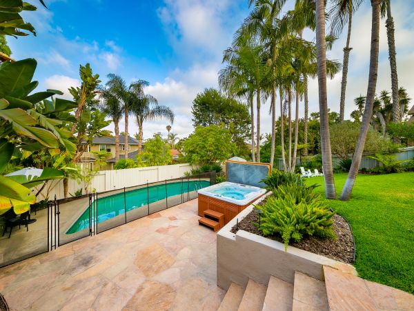 San Diego Beach Communities North Home 1028515