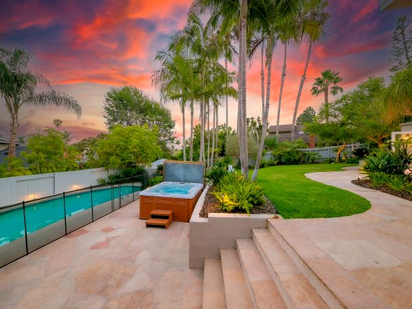 San Diego Beach Communities North Home 1028515
