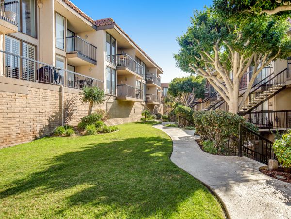 San Diego Beach Communities North Home 1028516