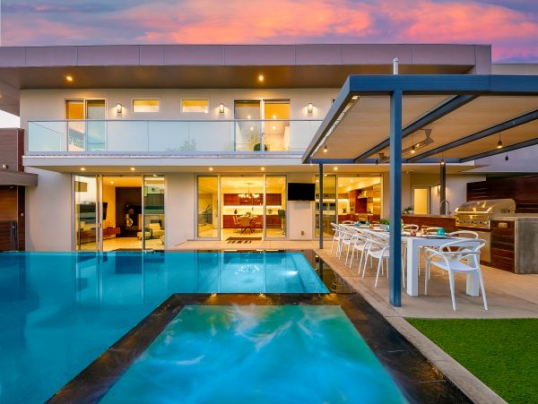 San Diego Beach Communities North Home 1028517