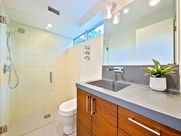 San Diego Beach Communities North Home 1028517