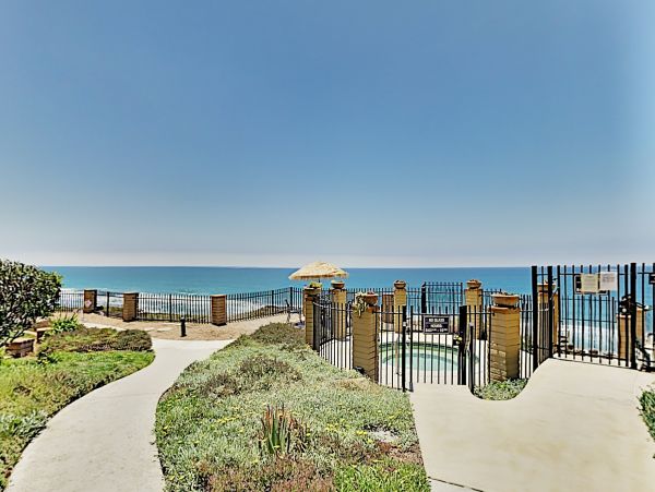 Solana Beach 2 Bedroom Vacation Rental with Great Views