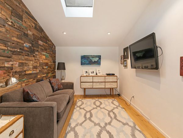 San Diego Beach Communities North Home 1028519