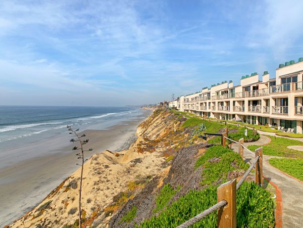 San Diego Beach Communities North Home 1028519