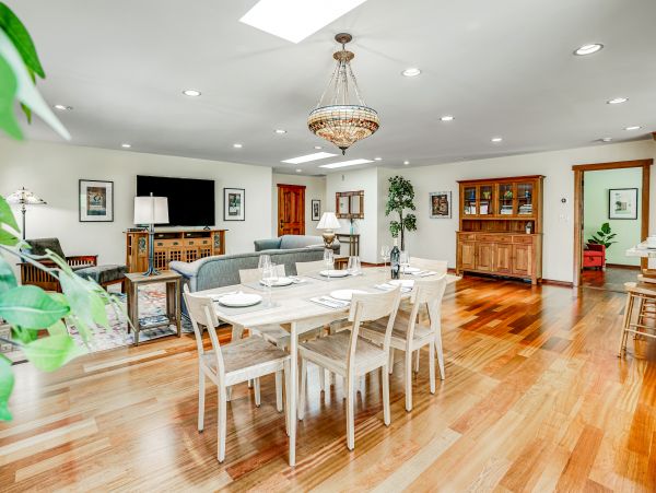 San Diego Beach Communities North Home 1028522