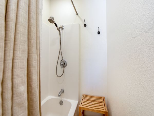 San Diego Beach Communities North Home 1028523