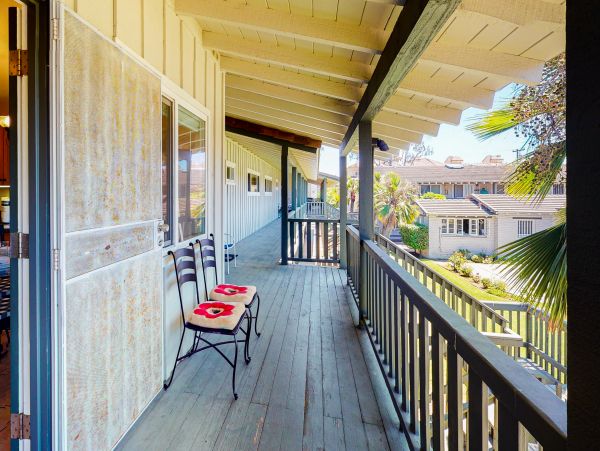 San Diego Beach Communities North Home 1028524