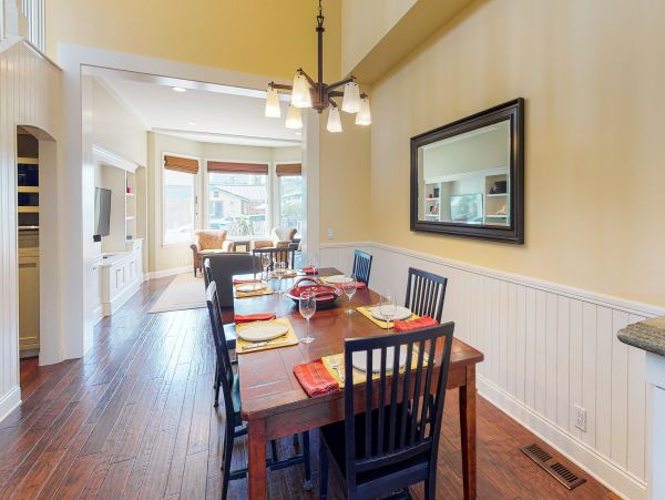 San Diego Beach Communities North Home 1028525