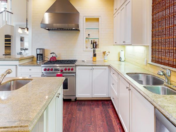 San Diego Beach Communities North Home 1028525