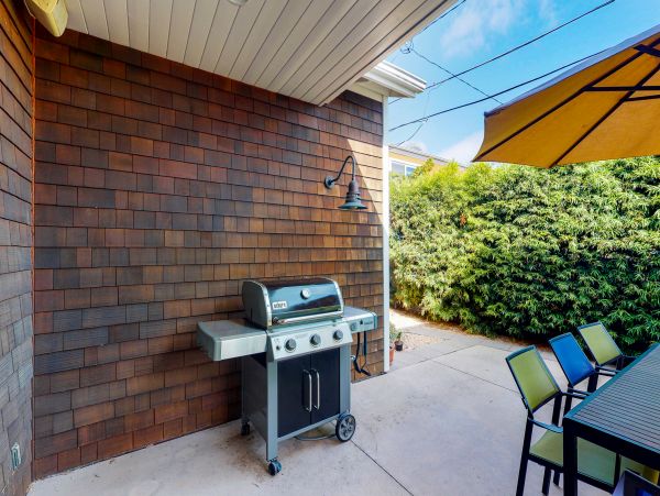 San Diego Beach Communities North Home 1028525