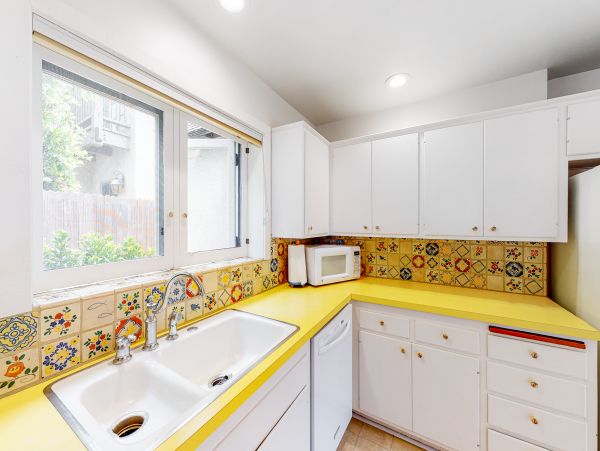 San Diego Beach Communities North Home 1028526