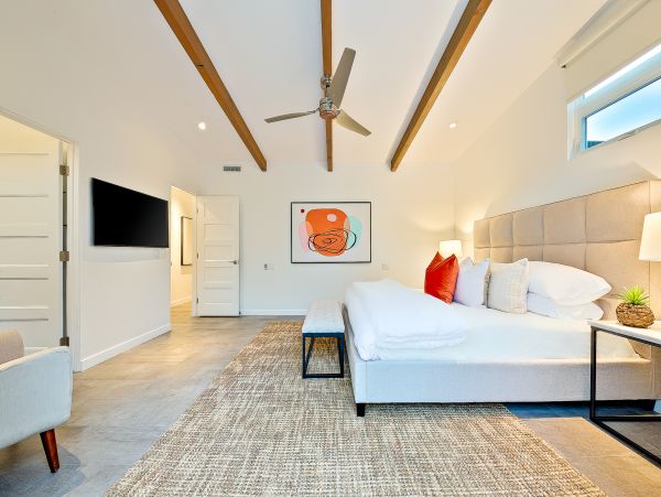 San Diego Beach Communities North Home 1028527