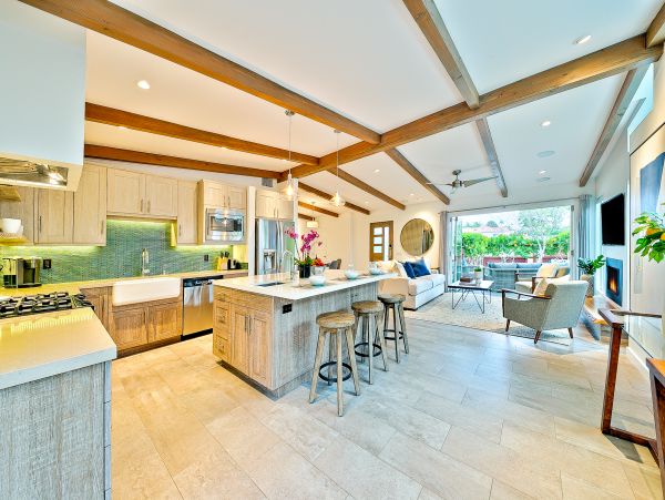 San Diego Beach Communities North Home 1028527