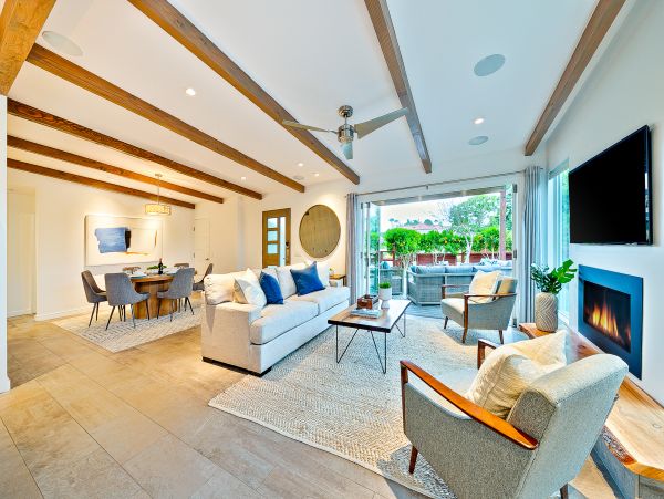 San Diego Beach Communities North Home 1028527