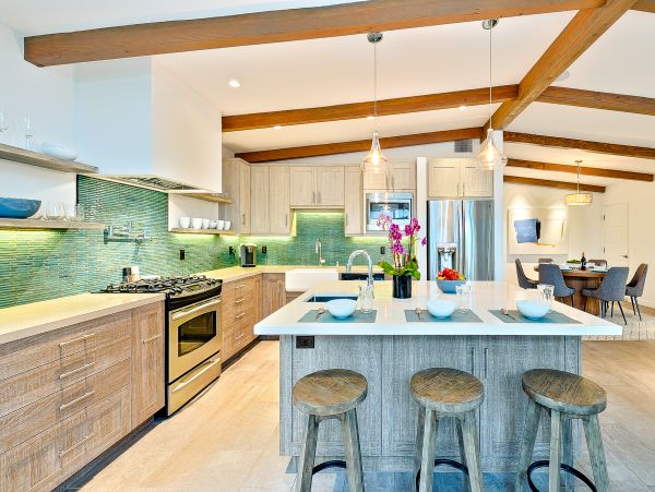 San Diego Beach Communities North Home 1028527