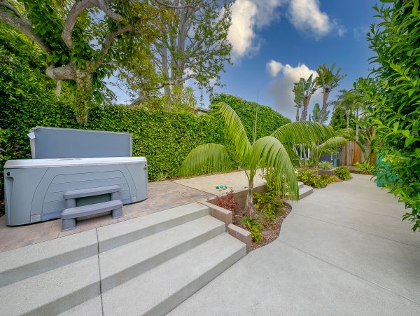 San Diego Beach Communities North Home 1028527