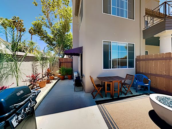 San Diego Beach Communities North Home 1028528
