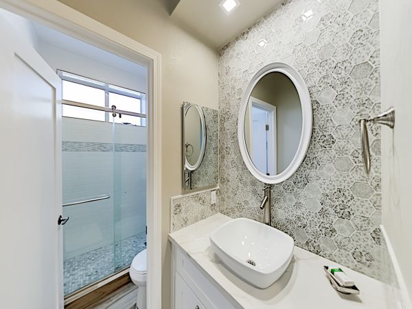 San Diego Beach Communities North Home 1028528