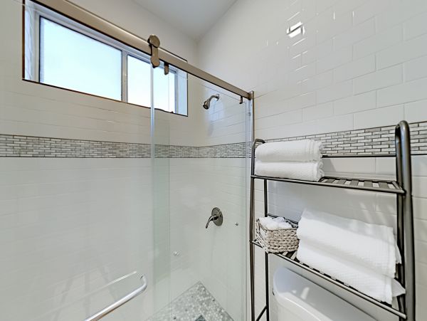 San Diego Beach Communities North Home 1028528