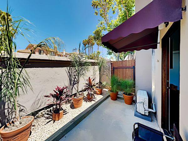San Diego Beach Communities North Home 1028528
