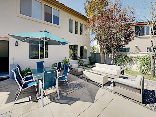 San Diego Beach Communities North Home 1028529