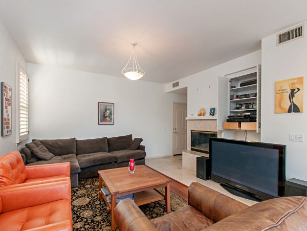 San Diego Beach Communities North Home 1028529
