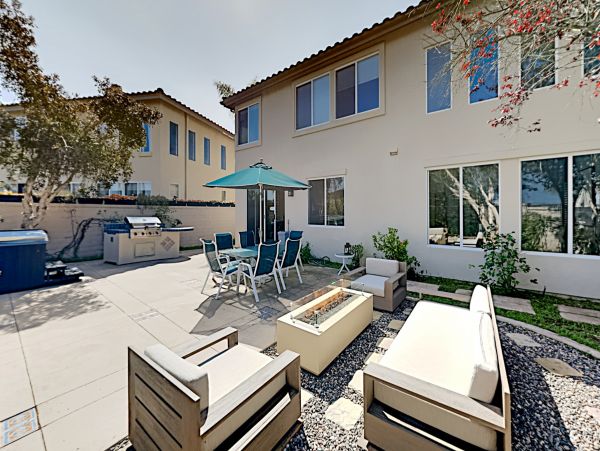 San Diego Beach Communities North Home 1028529
