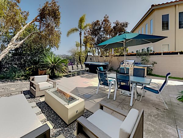 San Diego Beach Communities North Home 1028529