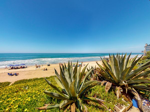 San Diego Beach Communities North Home 1028530