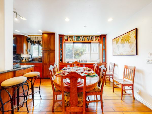San Diego Beach Communities North Home 1028531