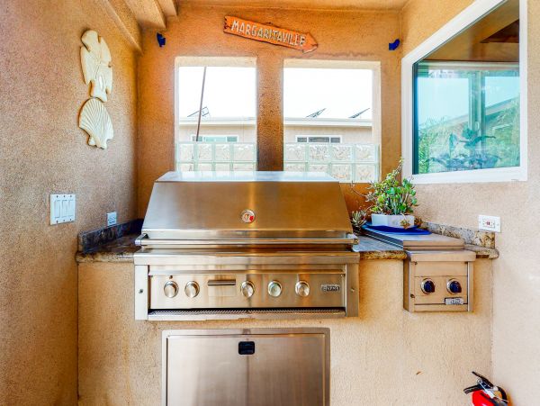 San Diego Beach Communities North Home 1028531