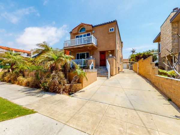 San Diego Beach Communities North Home 1028531