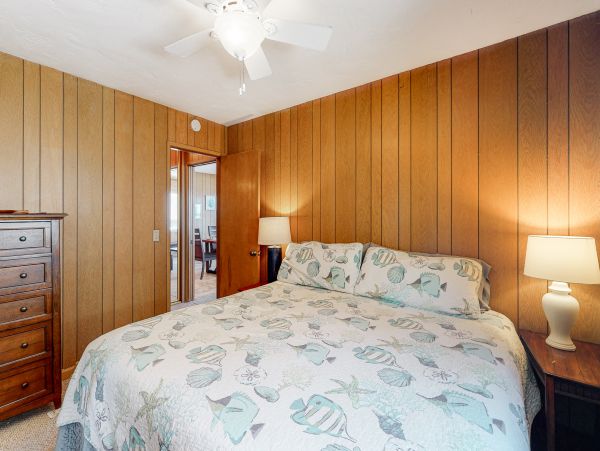 San Diego Beach Communities North Home 1028535