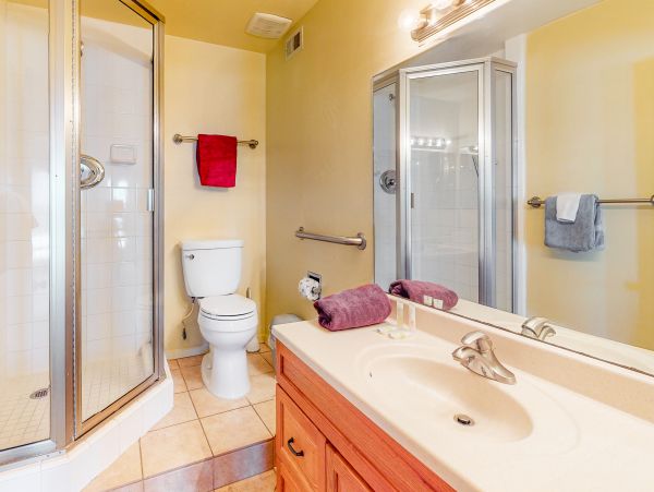 San Diego Beach Communities North Home 1028535