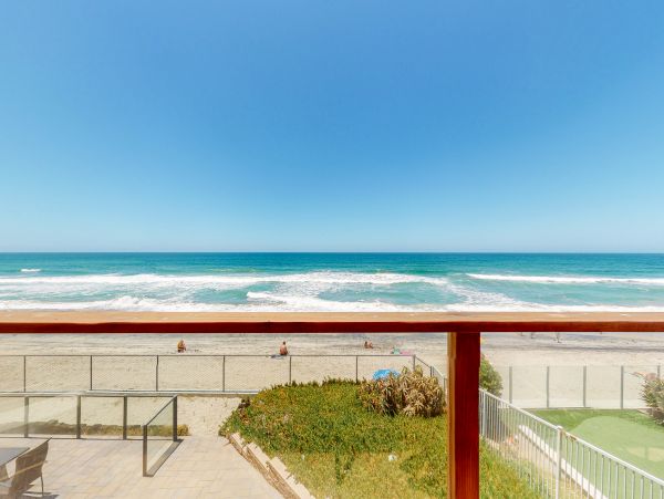 San Diego Beach Communities North Home 1028535