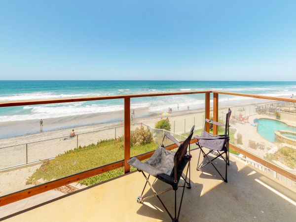 San Diego Beach Communities North Home 1028535