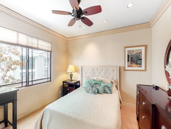 San Diego Beach Communities North Home 1028536