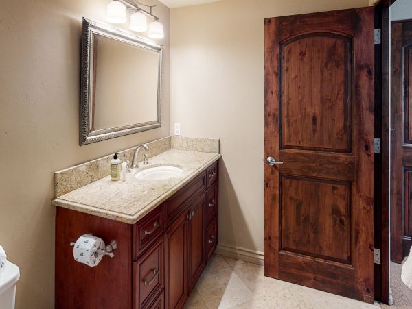San Diego Beach Communities North Home 1028536