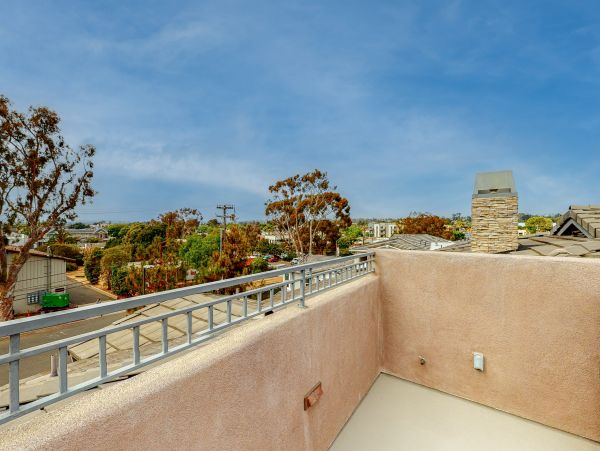 San Diego Beach Communities North Home 1028536